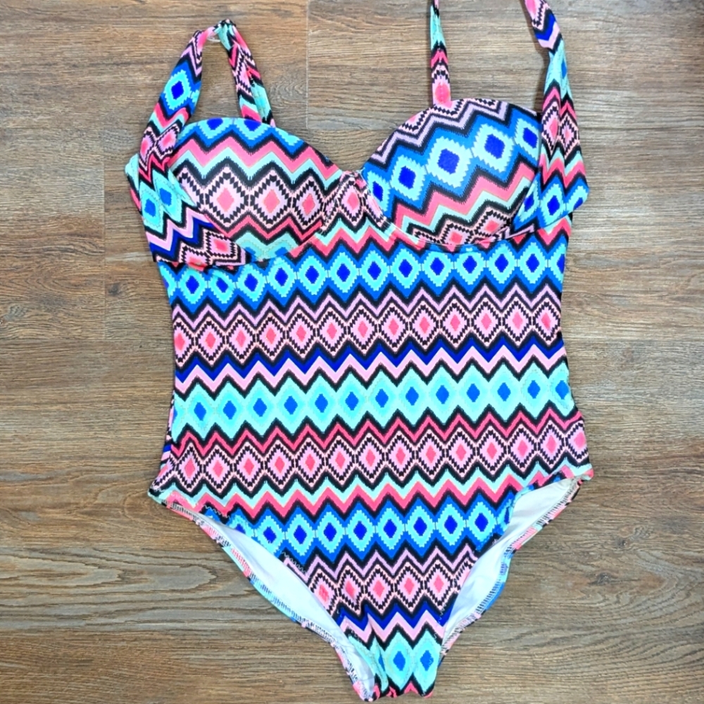 🖖 Rosy Swimwear 🖖 Colorful Geometric One-Piece Swimsuit